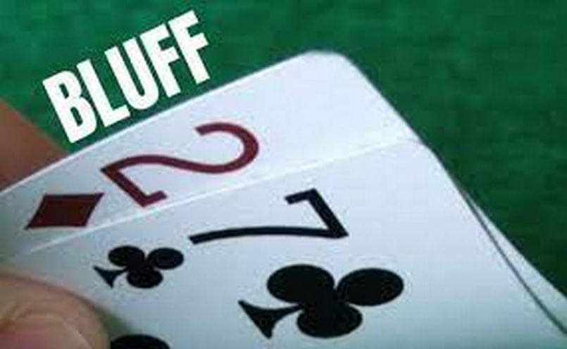 Bluff trong Poker là gì và những điều cần lưu ý
